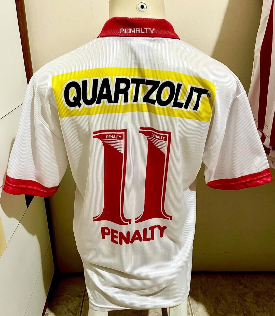 Costas da Penalty Quartzolit